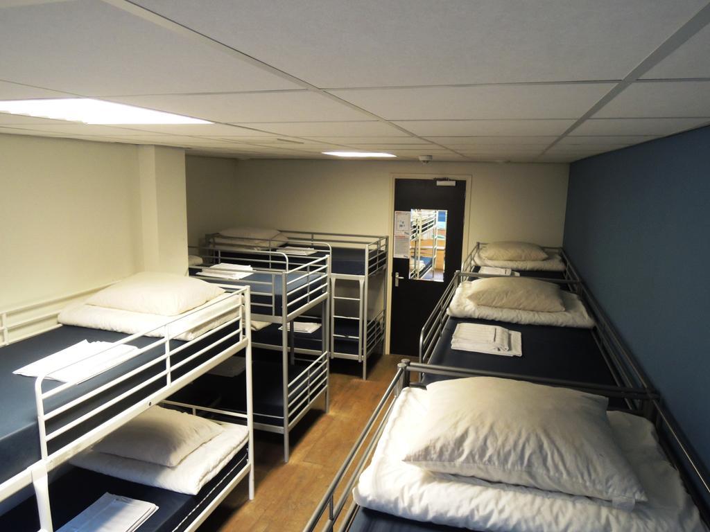 3Be Backpackers Bed & Breakfast ไอนด์โฮเวน ห้อง รูปภาพ