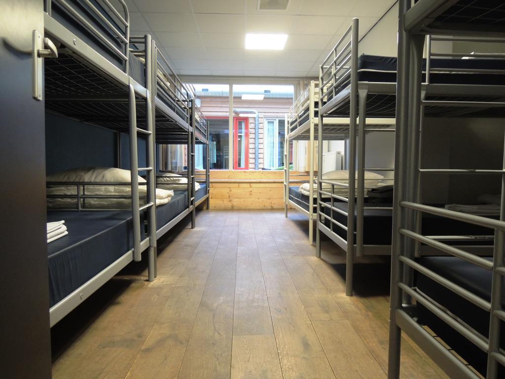 3Be Backpackers Bed & Breakfast ไอนด์โฮเวน ห้อง รูปภาพ