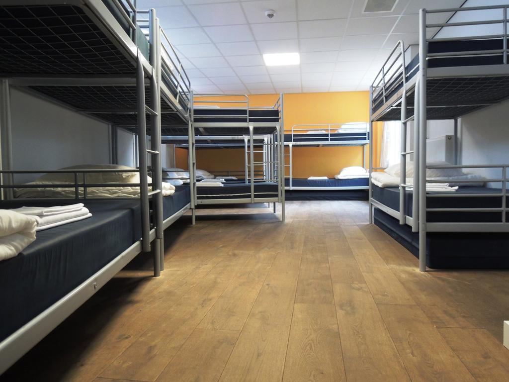 3Be Backpackers Bed & Breakfast ไอนด์โฮเวน ห้อง รูปภาพ