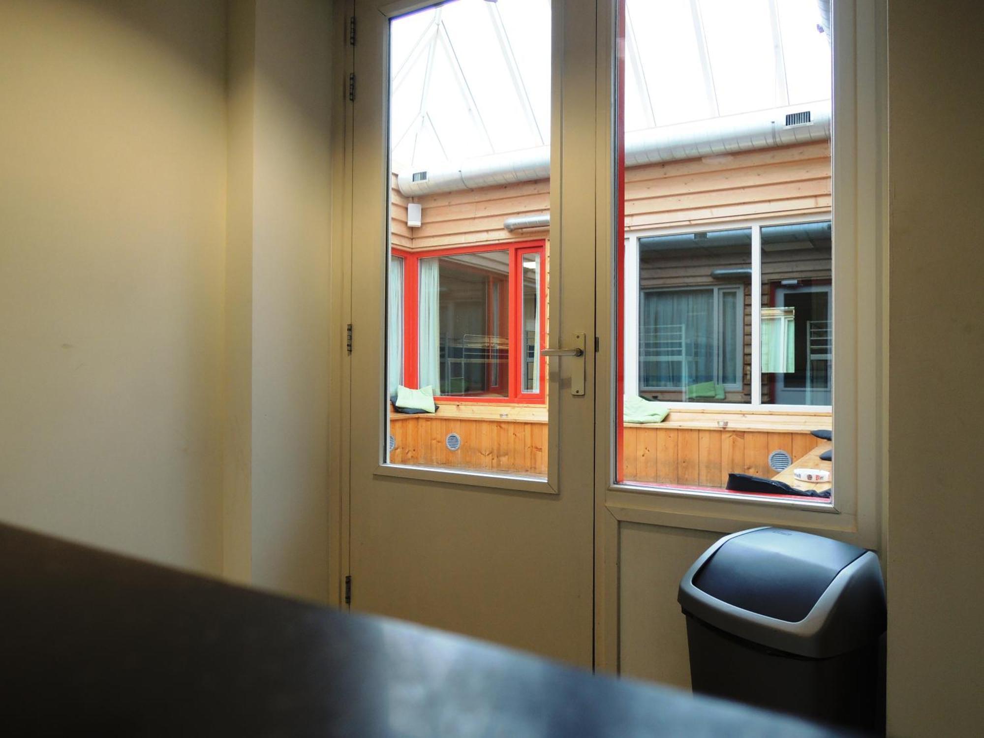 3Be Backpackers Bed & Breakfast ไอนด์โฮเวน ห้อง รูปภาพ