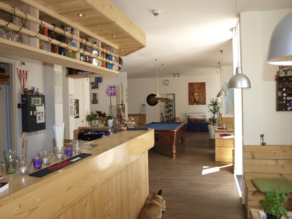 3Be Backpackers Bed & Breakfast ไอนด์โฮเวน ภายนอก รูปภาพ